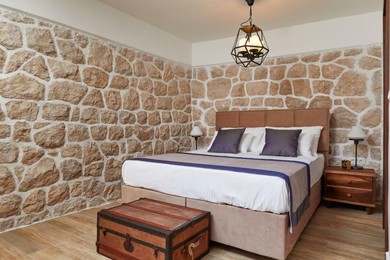 Villa Three Dots By Todorovic Family à Kotor Extérieur photo